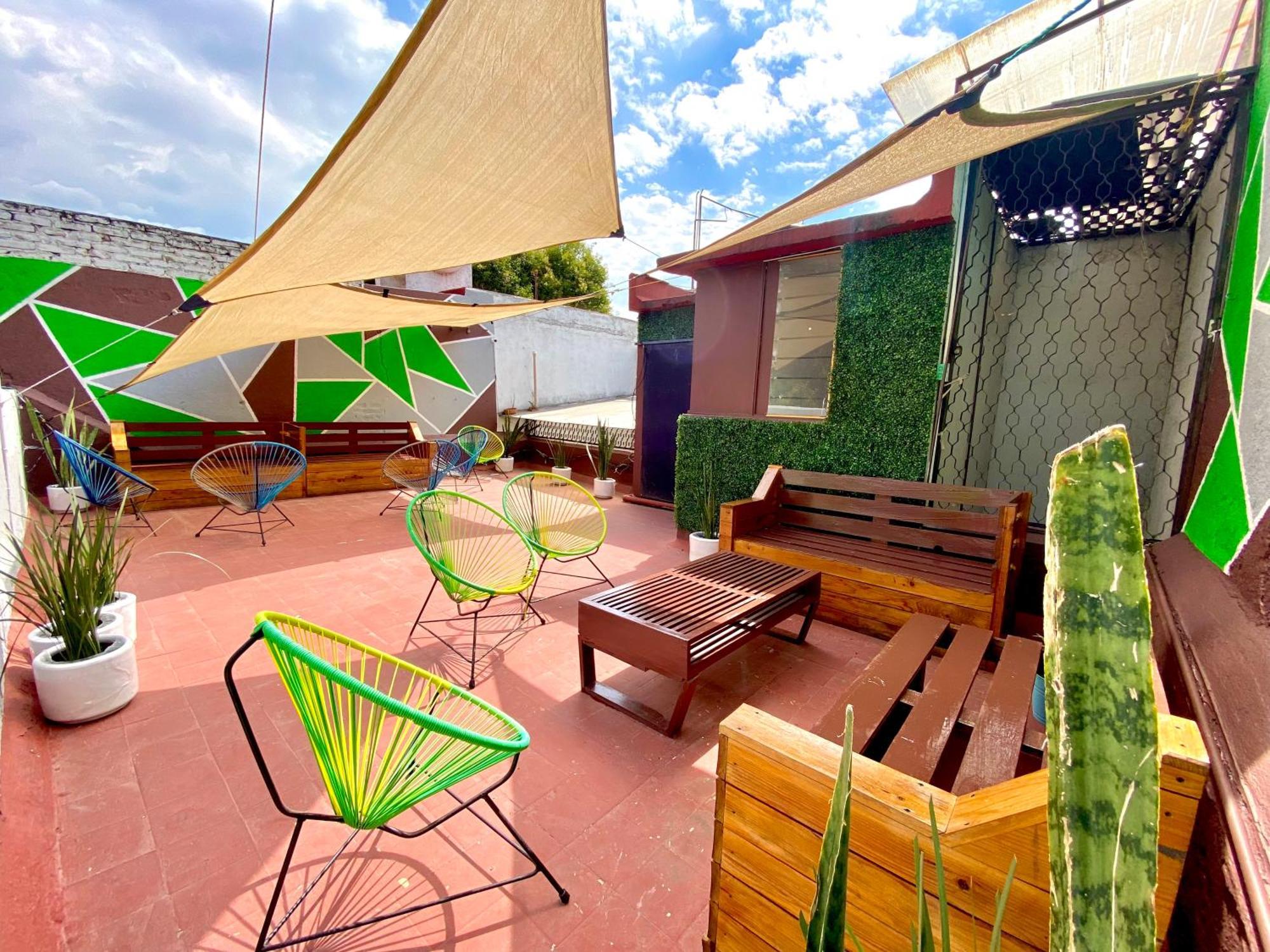 Roomies Hostel - Condesa * Mexico City