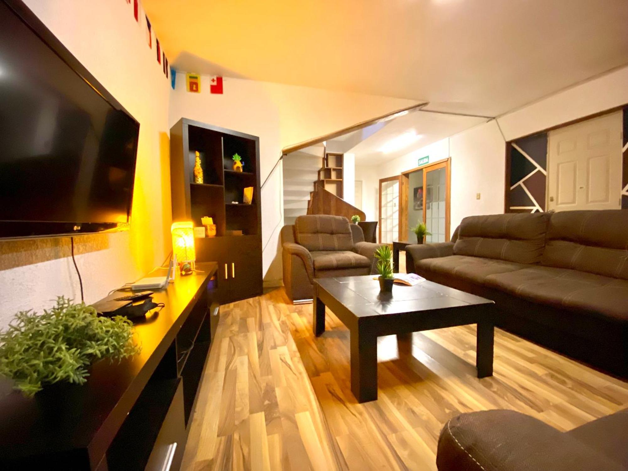 Roomies Hostel - Condesa