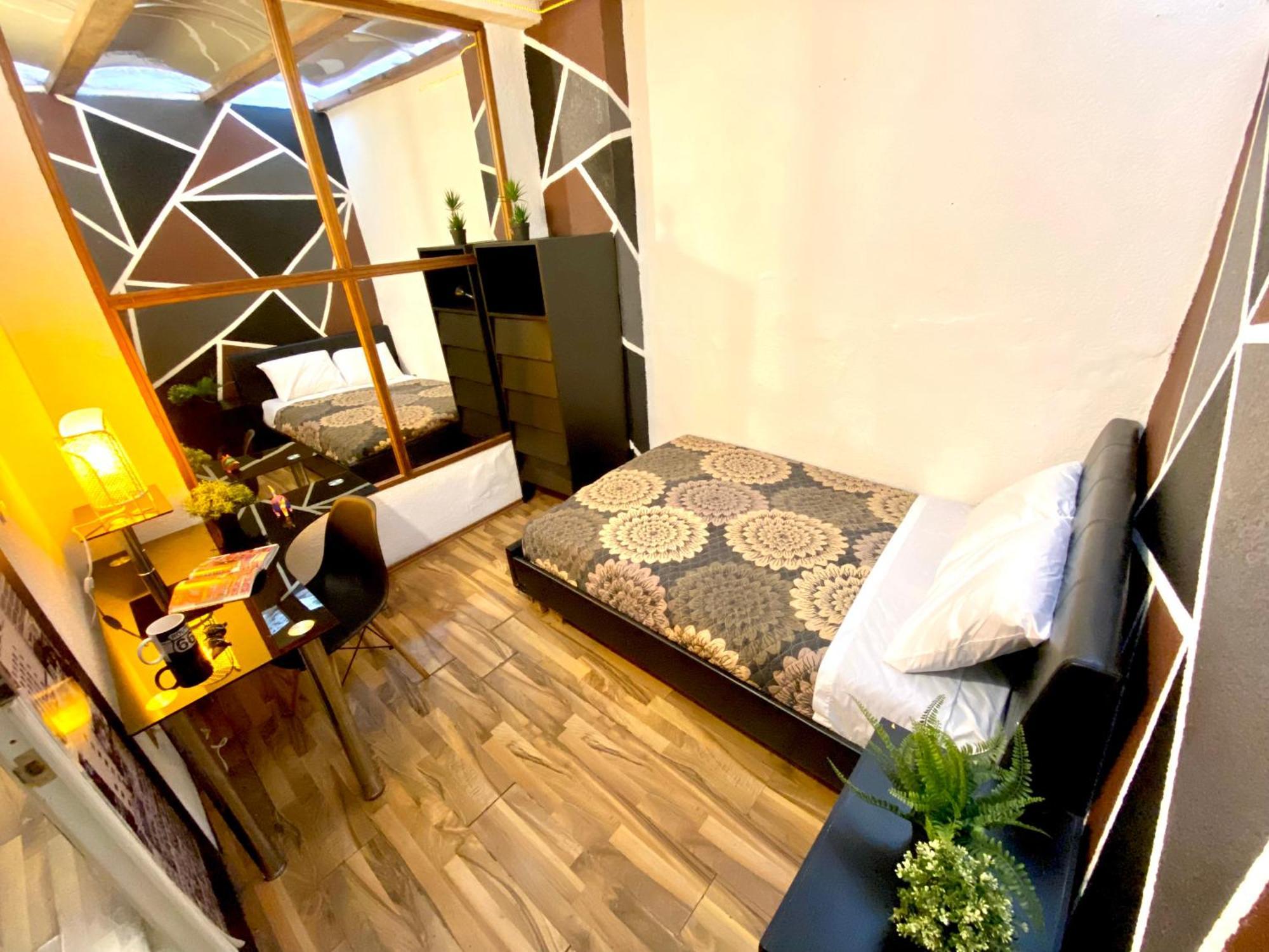 Roomies Hostel - Condesa Guest house *